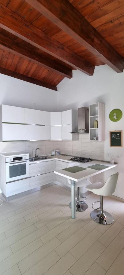 Casale Angela Apartment Torrevecchia Teatina Екстериор снимка